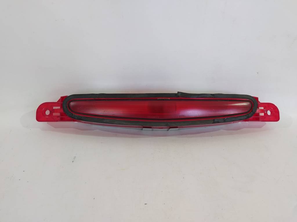 3 Дополнительный стоп крышки багажника Mazda 3 2010-2013 BBM451580G Mazda 3 7