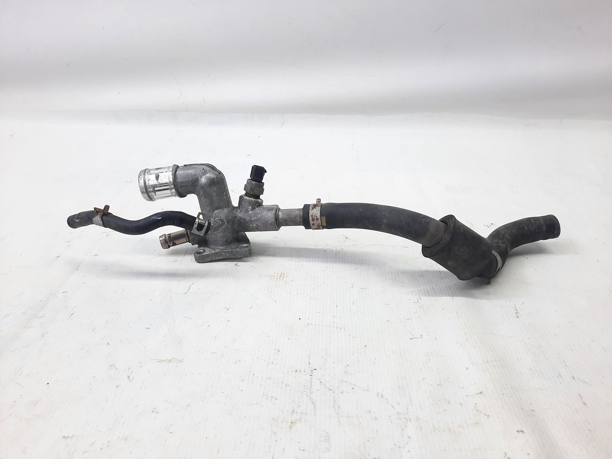 Elantra. Трійник системи охолодження Hyundai Elantra 2011-2020 256002E000 Hyundai Elantra