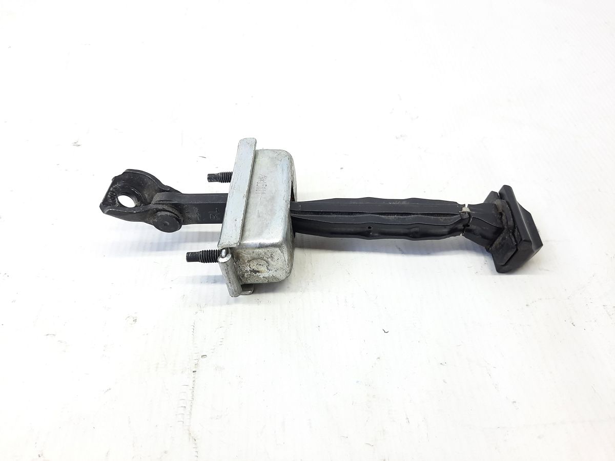 200 limited. Ограничитель открытия двери задней левой Chrysler 200 Limited 2015-2017 68145322AE Chrysler 200 Limited