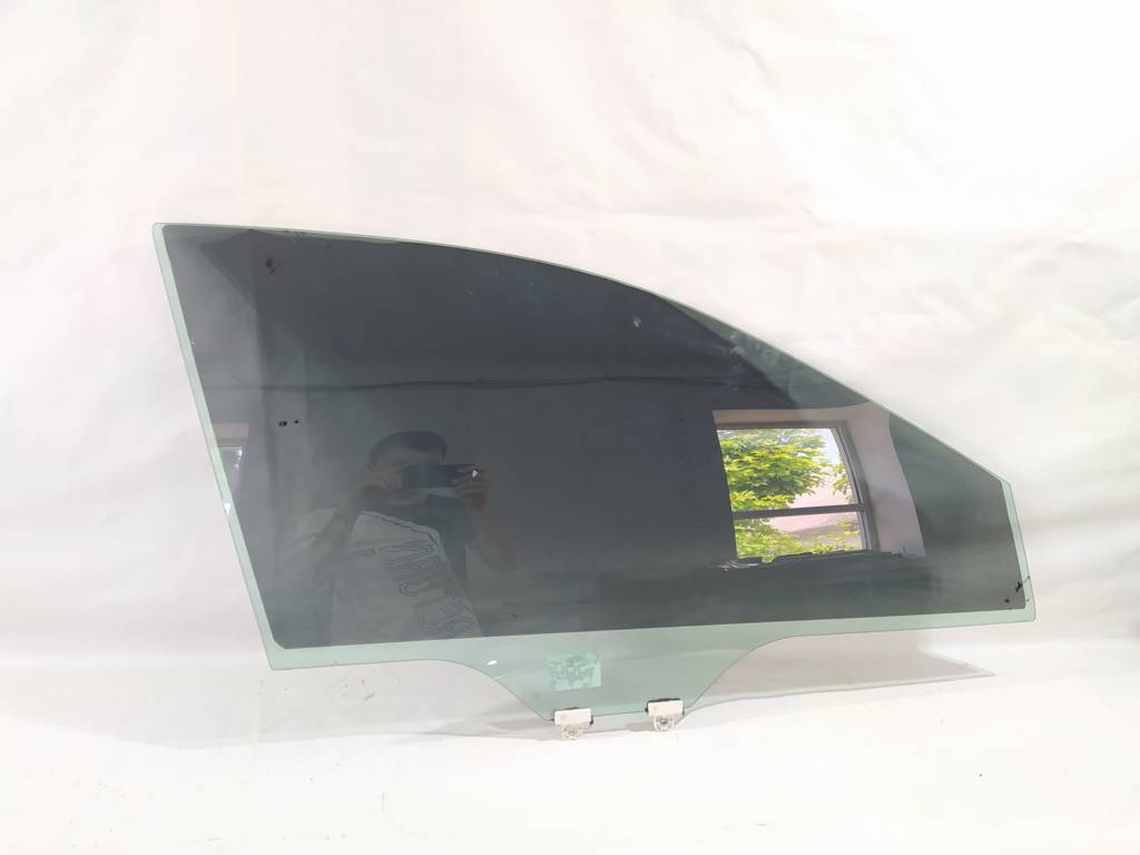 Legacy Скло дверей передньої правої Subaru Legacy 2010-2014 61011AJ00A Subaru Legacy 4