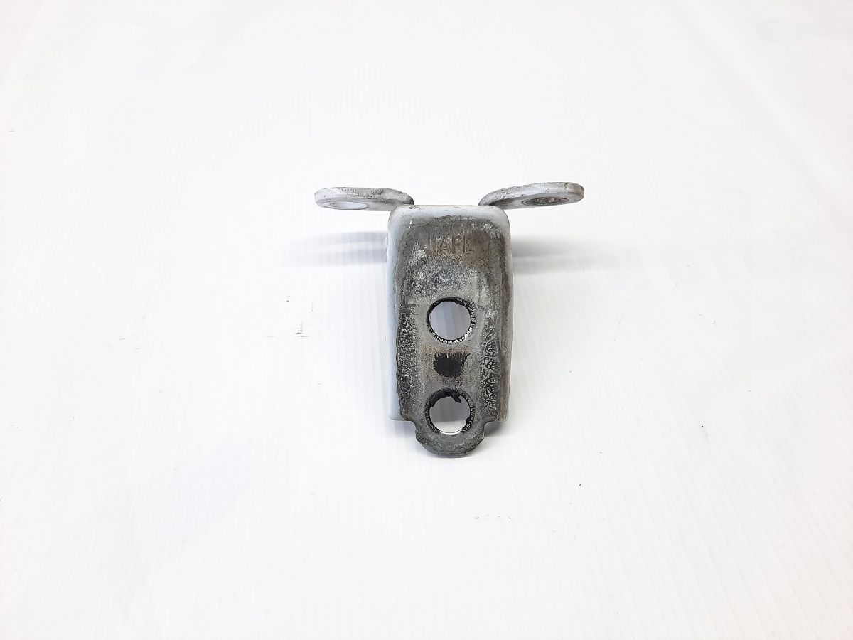 Insight Петля двери передней левой верхняя Honda Insight 2010-2014 67450SNAH11ZZ Honda Insight 3