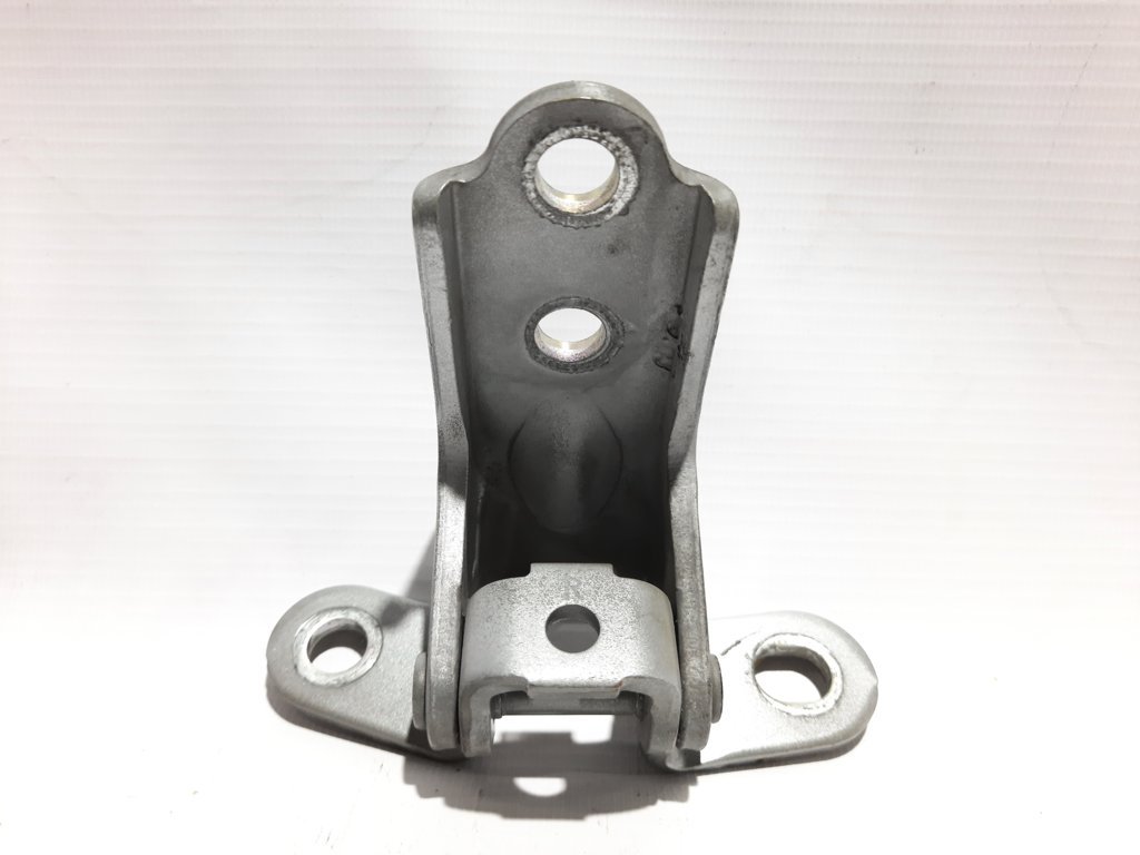 Sonata Петля дверей передньої правої низ/верх Hyundai Sonata 2005-2020 793202E000 Hyundai Sonata 12