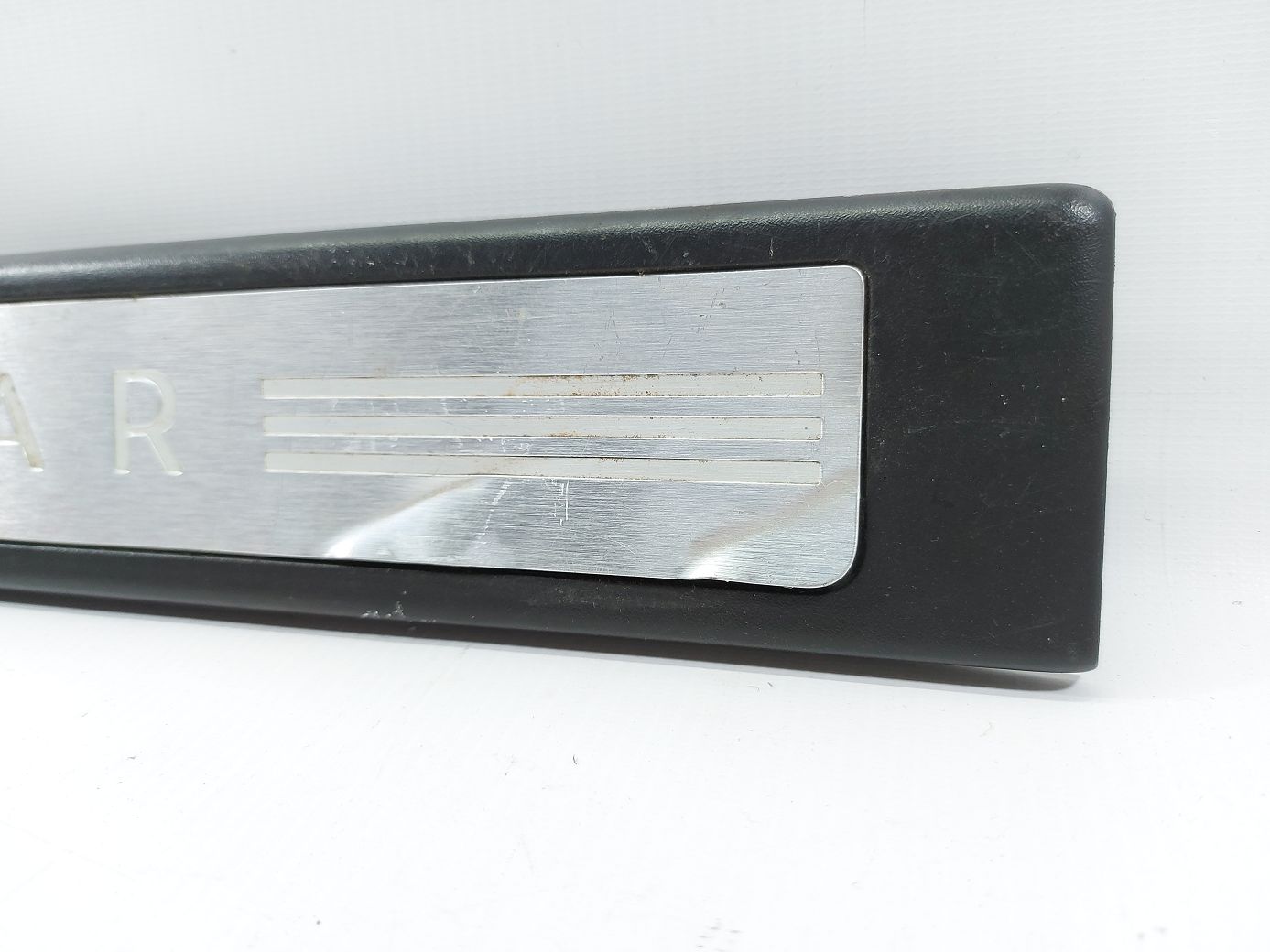 Xf Накладка порогу переднього правого Jaguar XF 2010-2015 C2Z27889AMS Jaguar XF 2