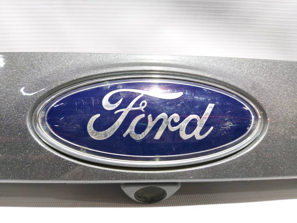 Escape Молдинг крышки багажника верхний (под камеру) Ford Escape 2013-2016 CJ5Z13508FPTM Ford Escape 2