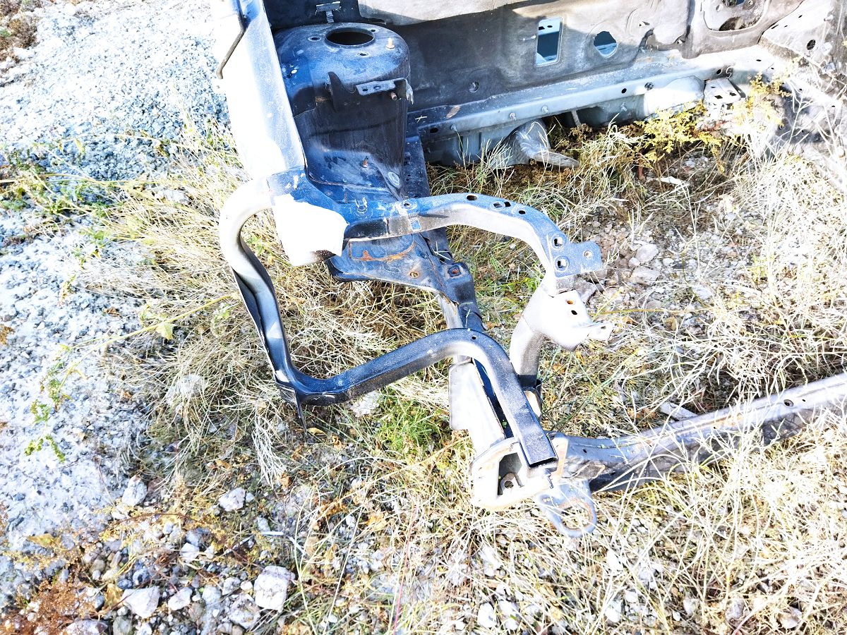 Compass Кузов голый (можно резать) Jeep Compass 2014 5074888AB Jeep Compass 3