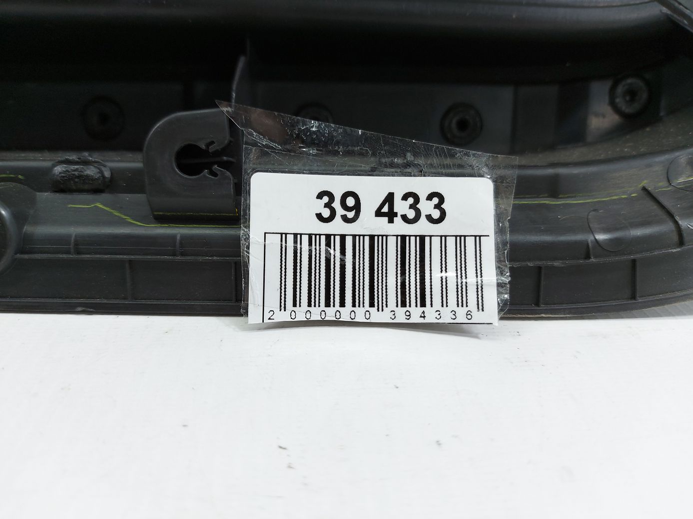 Trax Карта двери передней правой (черная) Chevrolet Trax 2017-2021 42727011 Chevrolet Trax 5