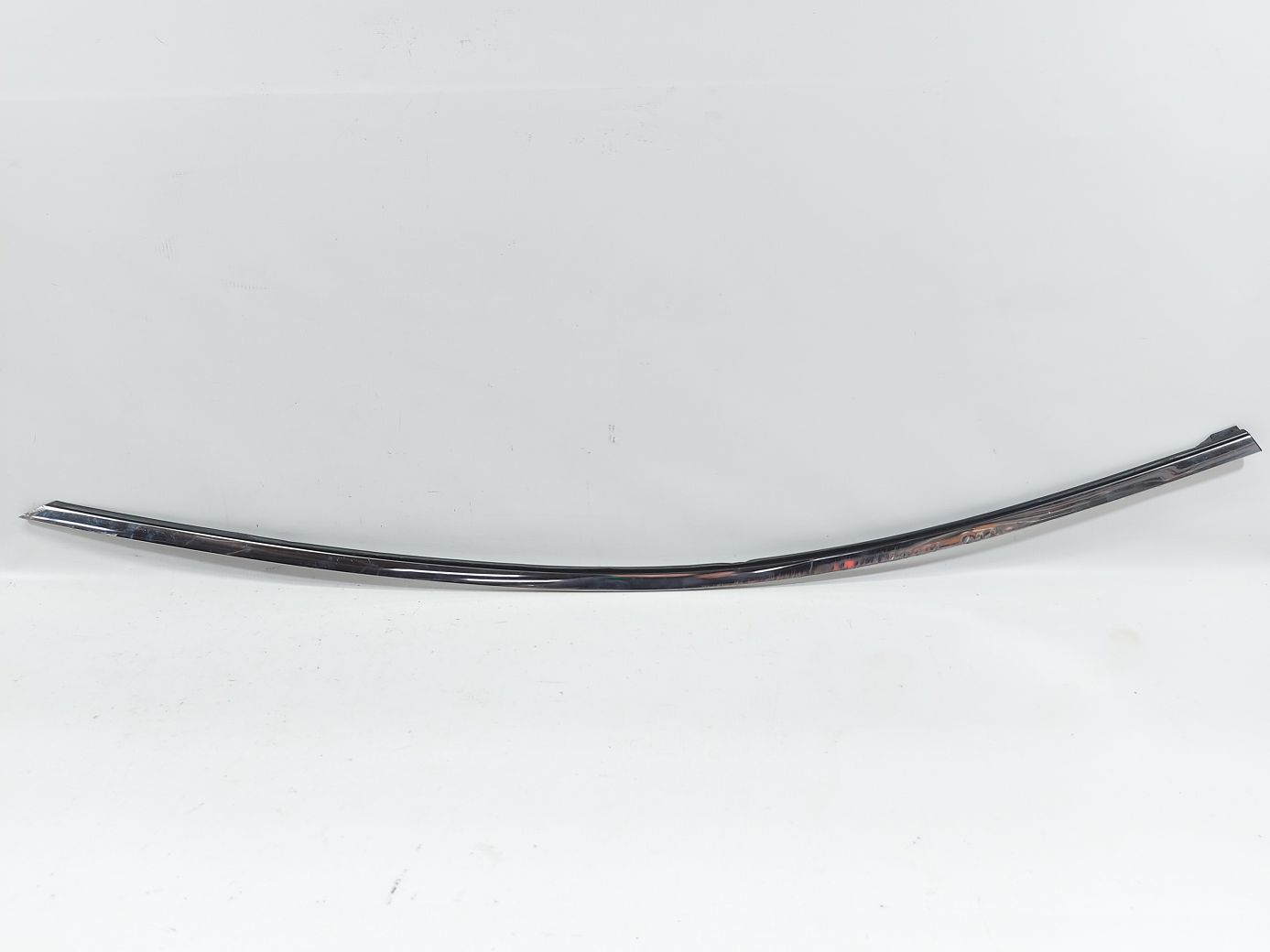 6. Молдинг арки двери передней правой наружный Mazda 6 2014-2017 GHP950981G Mazda 6