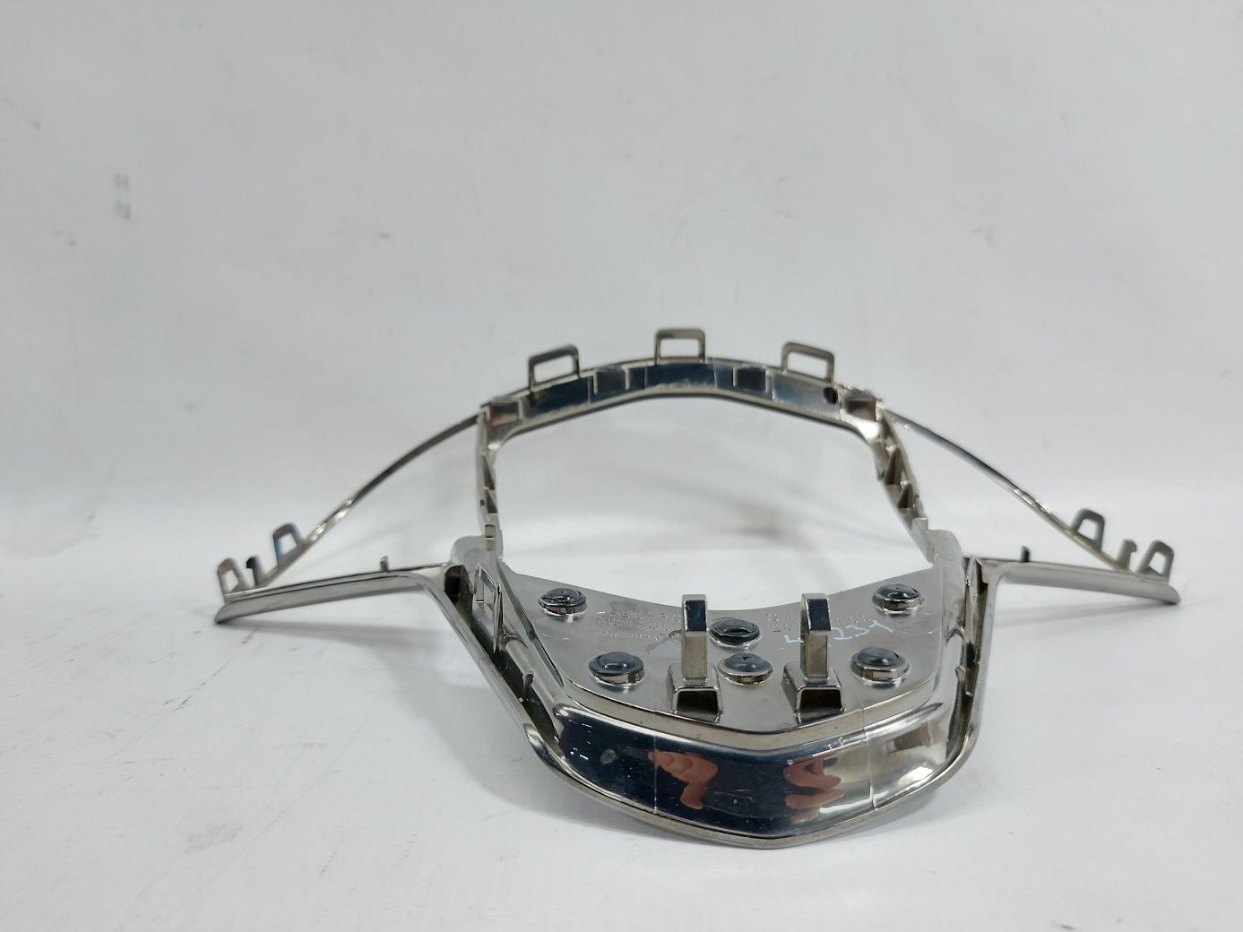 Товары с дефектами Накладка руля Cadillac ATS(дефект) 2013-2016 23417448 Cadillac ATS 3