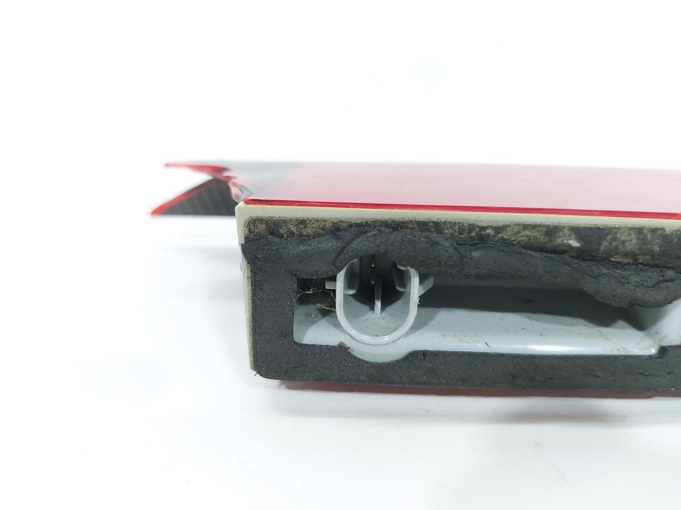 Volt Додатковий сигнал стоп Chevrolet Volt 2011-2015 22765515 Chevrolet Volt 7