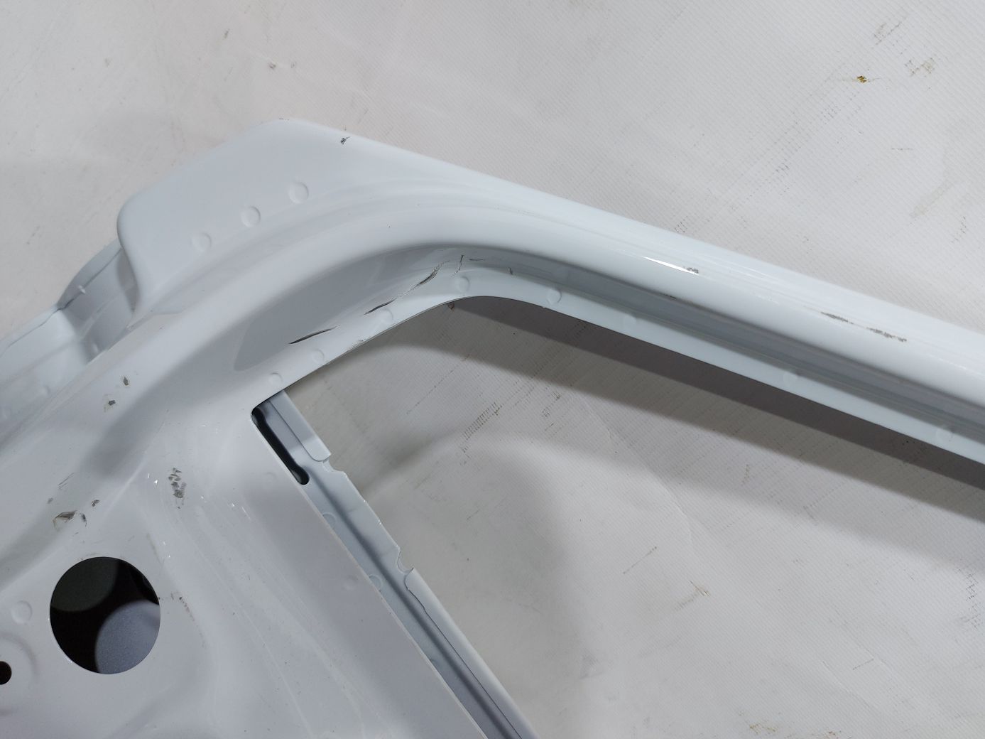 Двери Дверь передняя правая (белая) Volkswagen 12D831056 Volkswagen ID.6 24