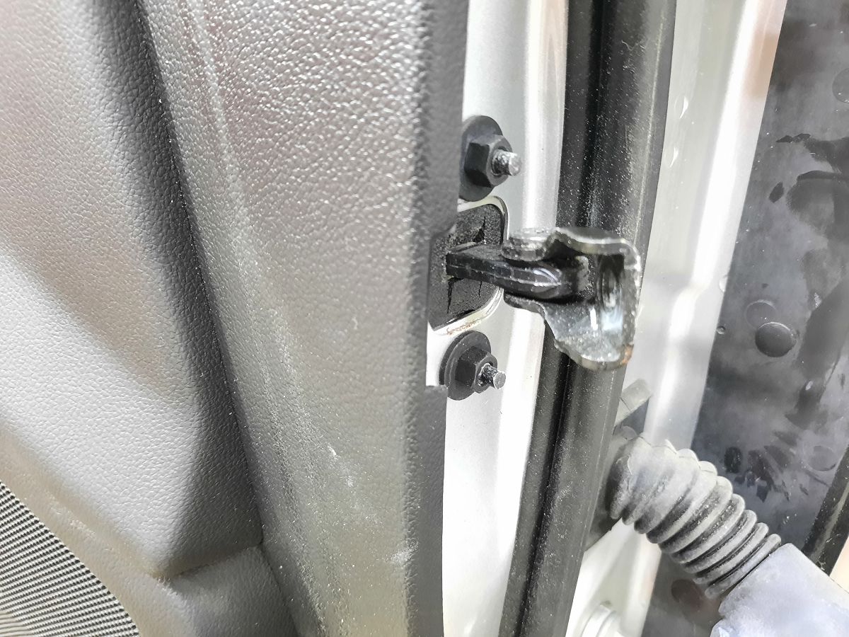 Ats Двері передні ліві Cadillac ATS 2013-2018 84200616 Cadillac ATS 22