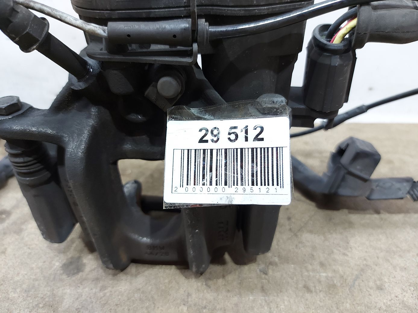 5 series Суппорт тормозной задний правый BMW 5 series 2011-2016 34216793042 BMW 5 series 6