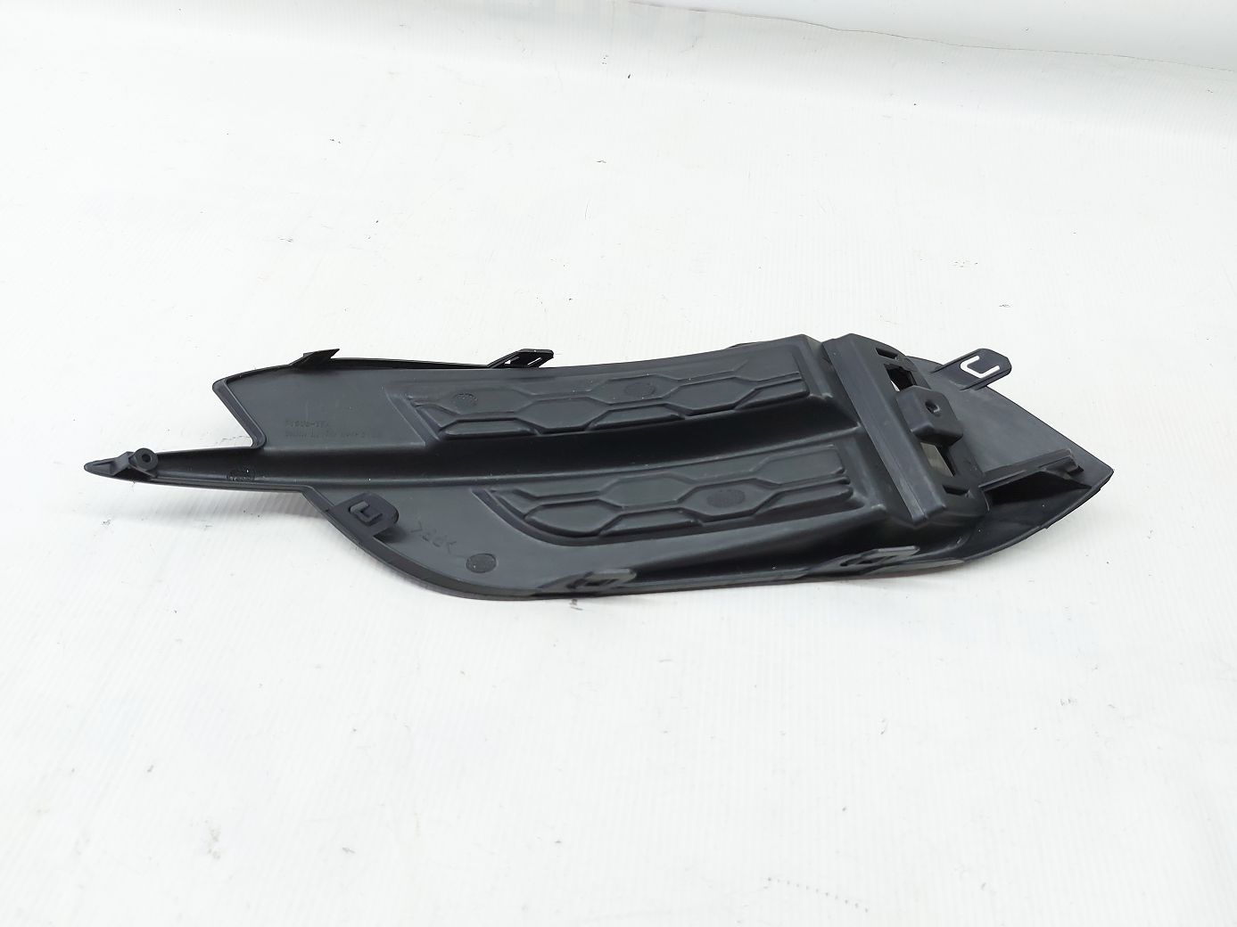 Заглушки монтажного отвору бампера Ліва заглушка бампера Honda Civic 2016-2020 FP3034961 Honda Civic 5 Заглушки монтажного отвору бампера Ліва заглушка бампера Honda Civic 2016-2020 FP3034961 Honda Civic 5