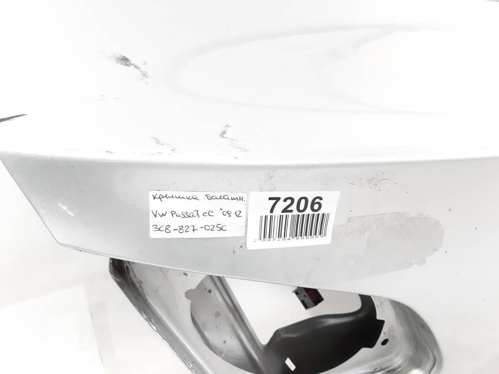 Passat cc Кришка багажника гола Volkswagen Passat CC 2009-2012 3C8827025C Volkswagen Passat CC 32