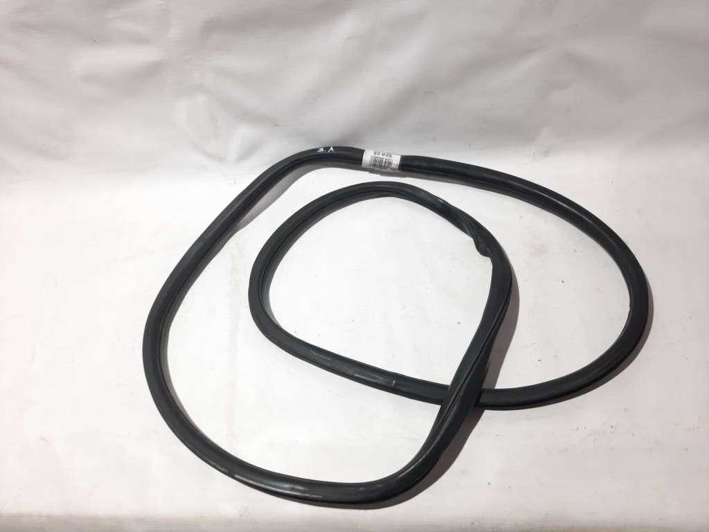 Ats Ущільнювальна гумка отвору дверей задньої лівої/правої Cadillac ATS 2013-2018 23124161 Cadillac ATS 15