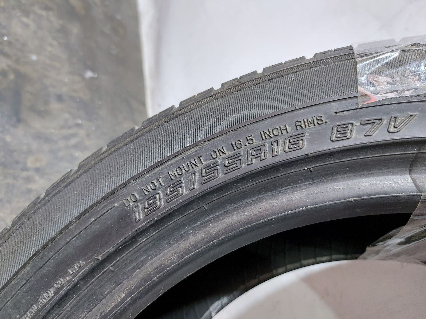 Всесезонные шины Гума Doral SDL55A M+S 87V 195/55R15 7