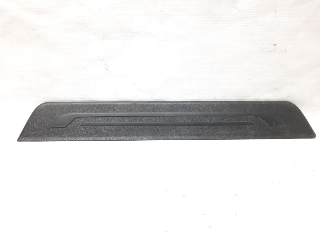 Forte. Обшивка порога переднего левого (декор) Kia Forte 2017-2018 85873B0000WK Kia Forte