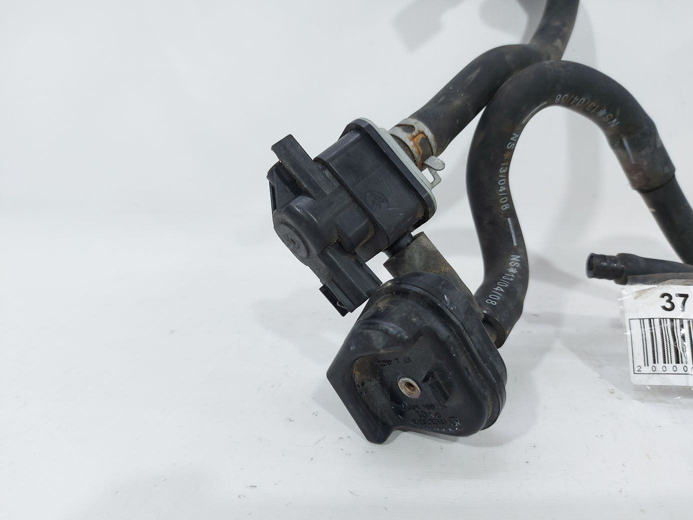 6 Клапан вентиляции топливного бака Mazda 6 2014-2020 PE0118751 Mazda 6 2