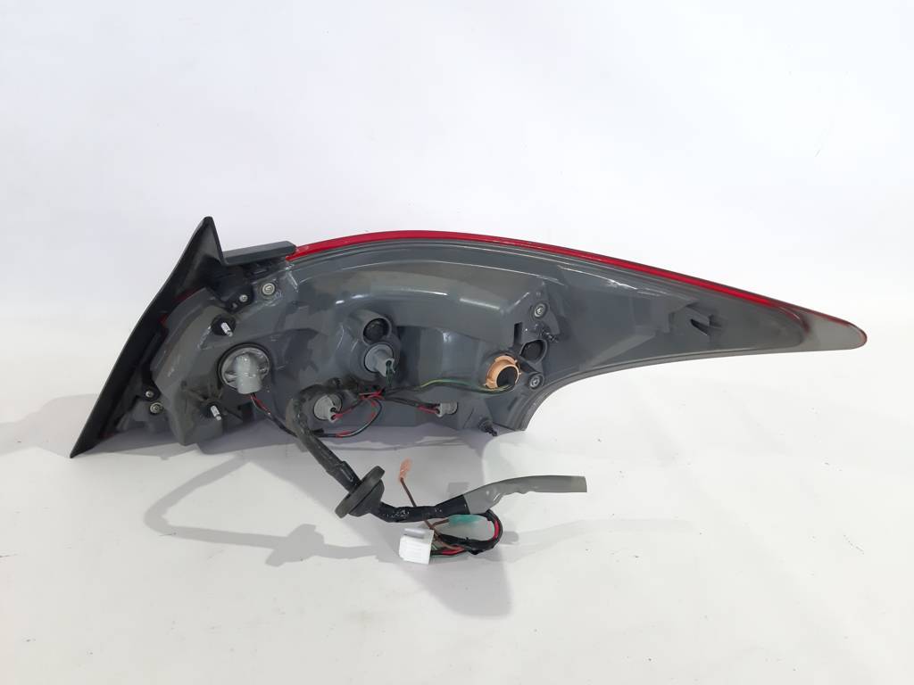 Maxima Фонарь задний левый Nissan Maxima 2009-2011 265559N00B Nissan Maxima 8