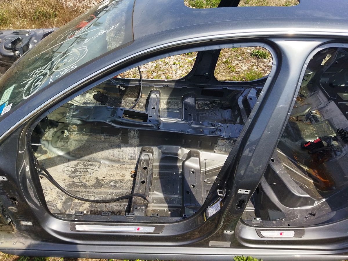 A4 Кузов голый (можно резать) Audi A4 2009-2016 8K5800403A Audi A4 17