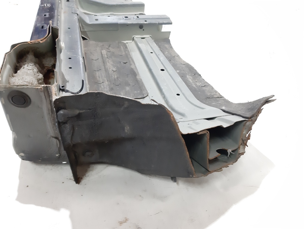 Cadenza Стойка центральная с порогом(метал) правая Kia CADENZA 2014-2016 714023RB30 Kia CADENZA 4
