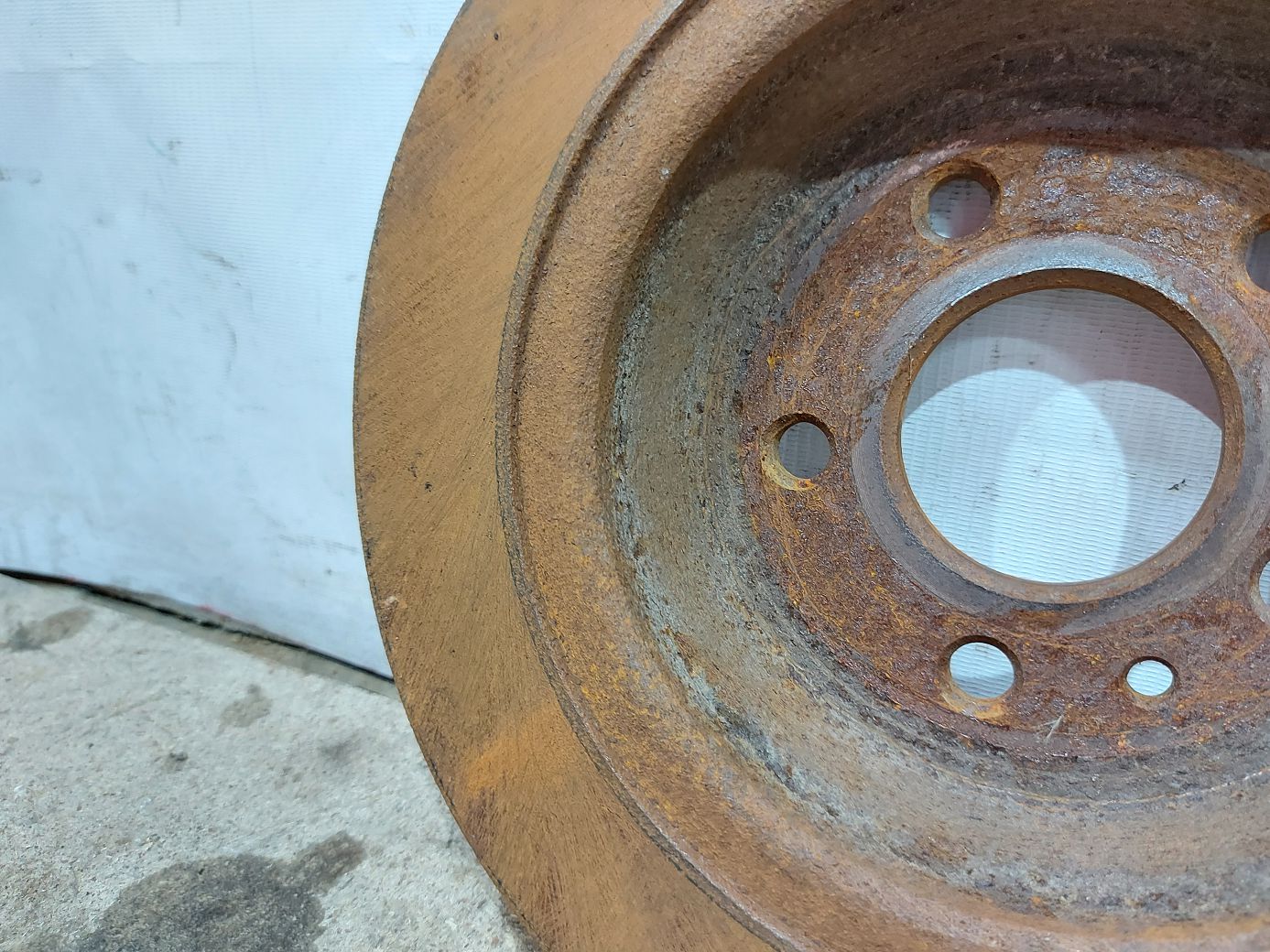 Fusion hybrid Тормозний диск задній лівий/правий Ford Fusion Hybrid 2013-2020 KS7Z2C026B Ford Fusion Hybrid 8