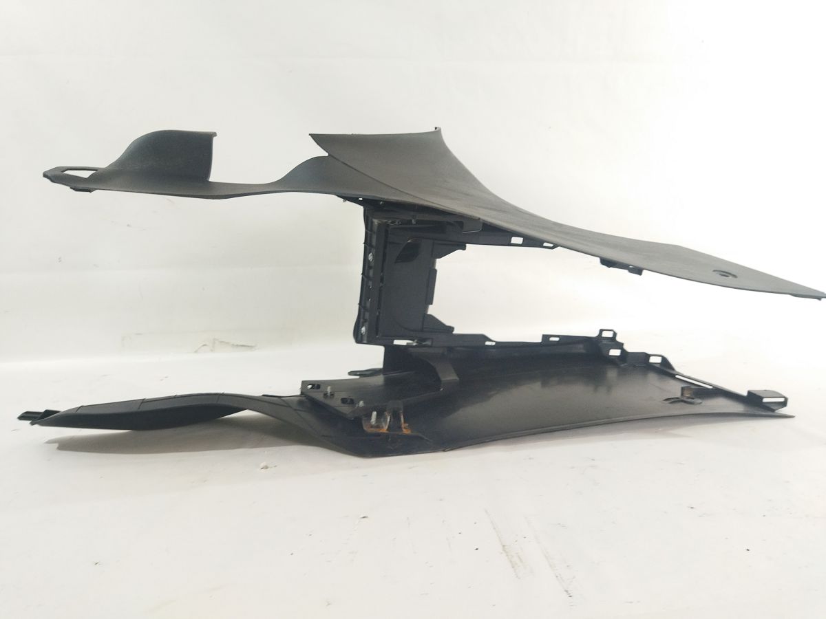 6 Консоль центральна Mazda 6 2013-2017 GHP964420D02 Mazda 6 5