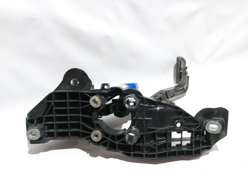 Fusion hybrid Педаль тормоза Ford Fusion Hybrid 2013 FG9Z2455A Ford Fusion Hybrid 17