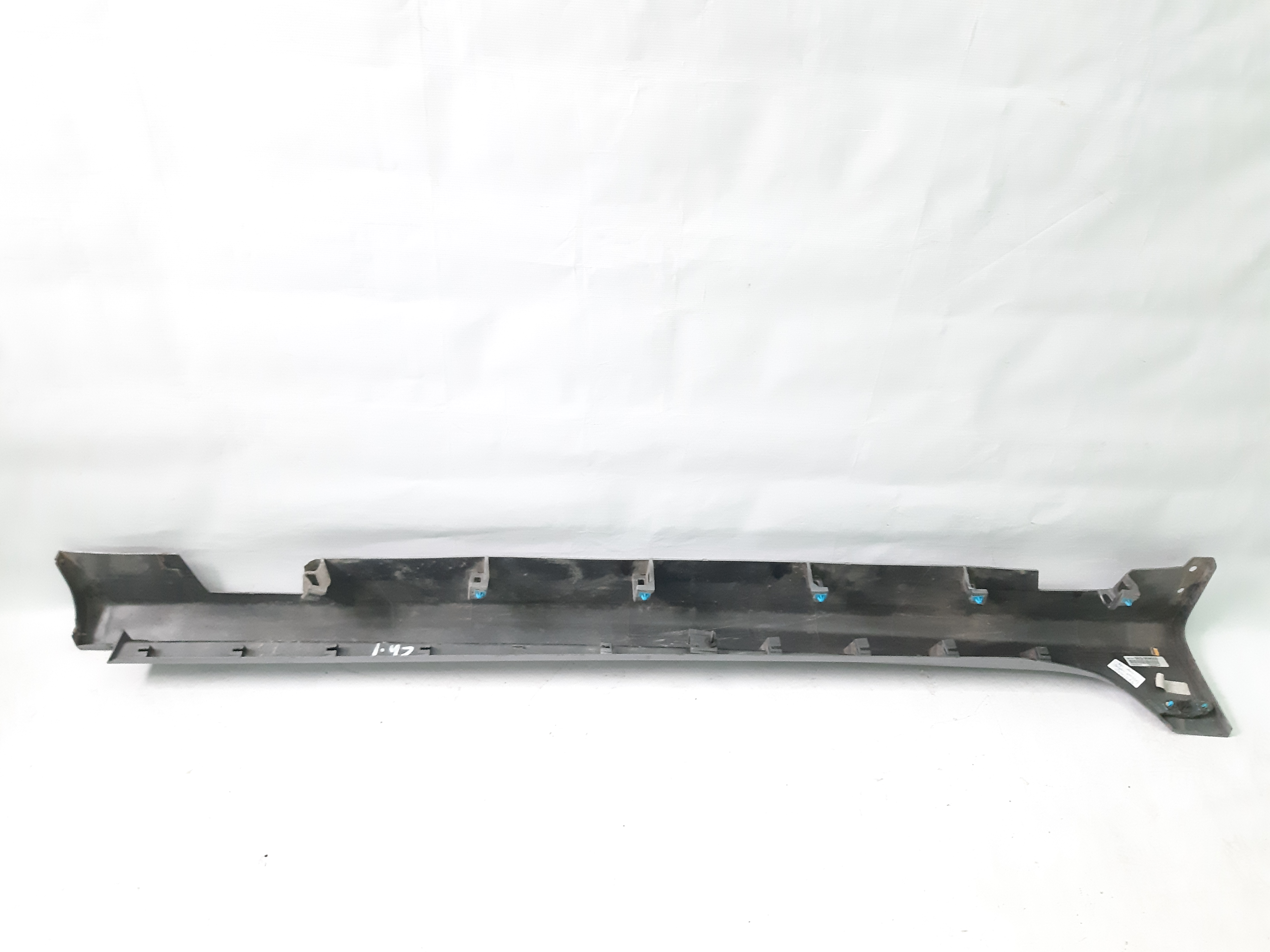 200s Поріг лівий Chrysler 200 S 2015 1VQ09JSCAG Chrysler 200 S 3 200s Поріг лівий Chrysler 200 S 2015 1VQ09JSCAG Chrysler 200 S 3