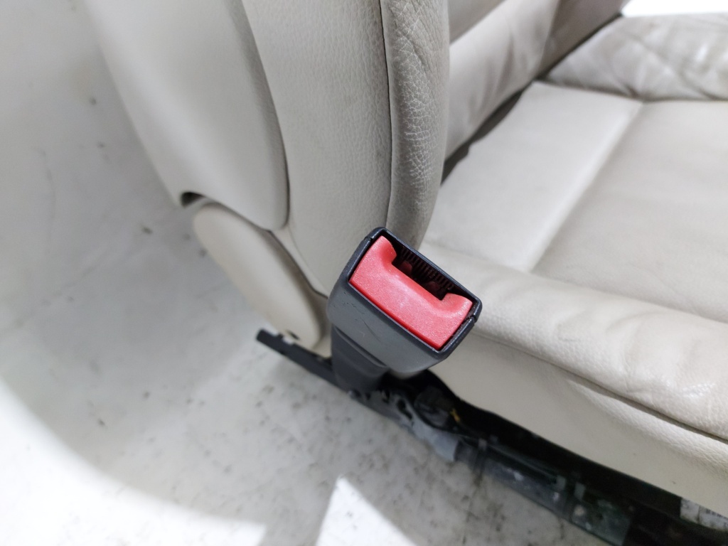 5 series Сиденье переднее левое BMW 5 series 2009-2016 52109160684 BMW 5 series 7