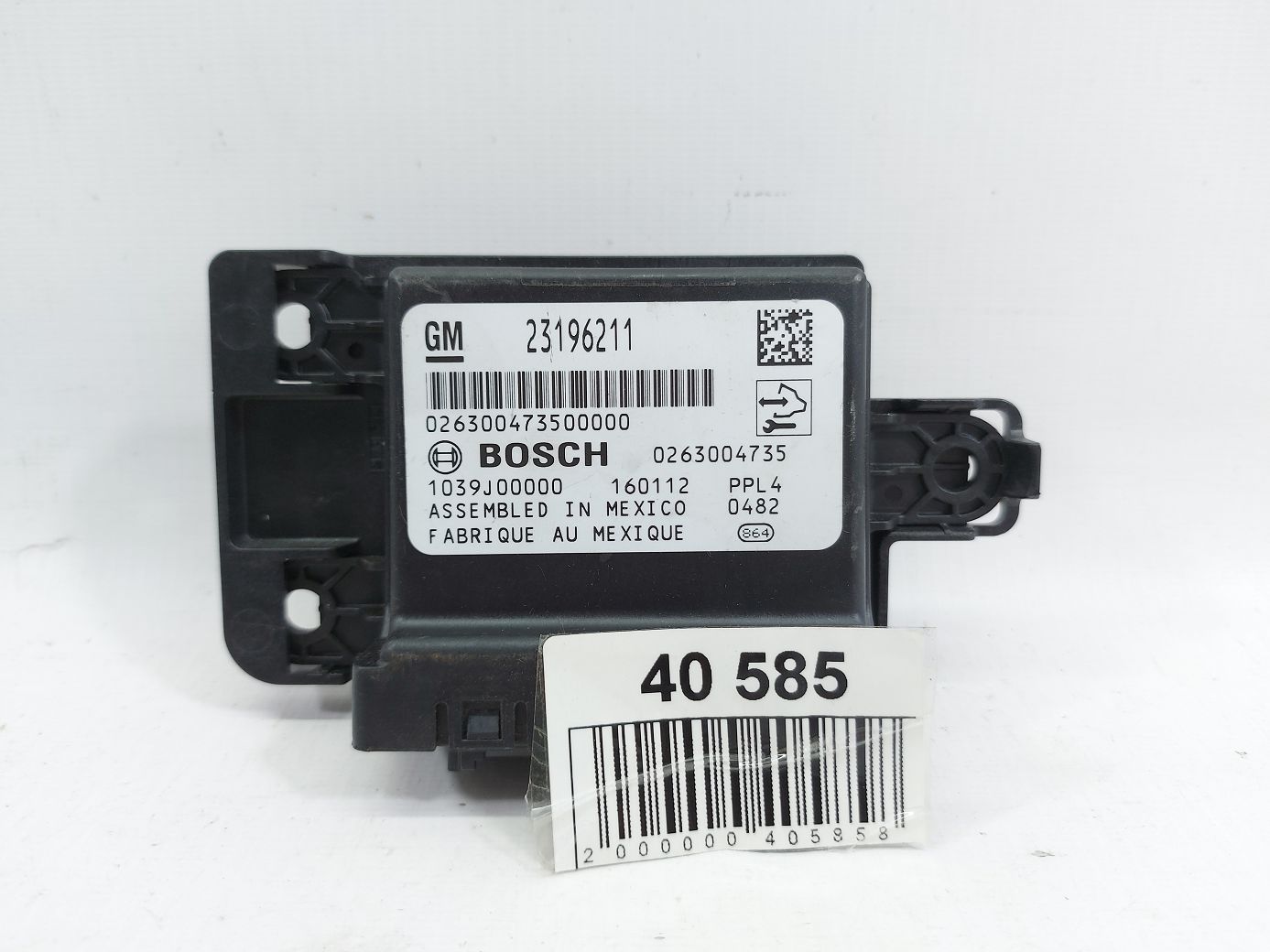 Regal. Блок парктроників Buick Regal 2014-2017 23196211 Buick Regal