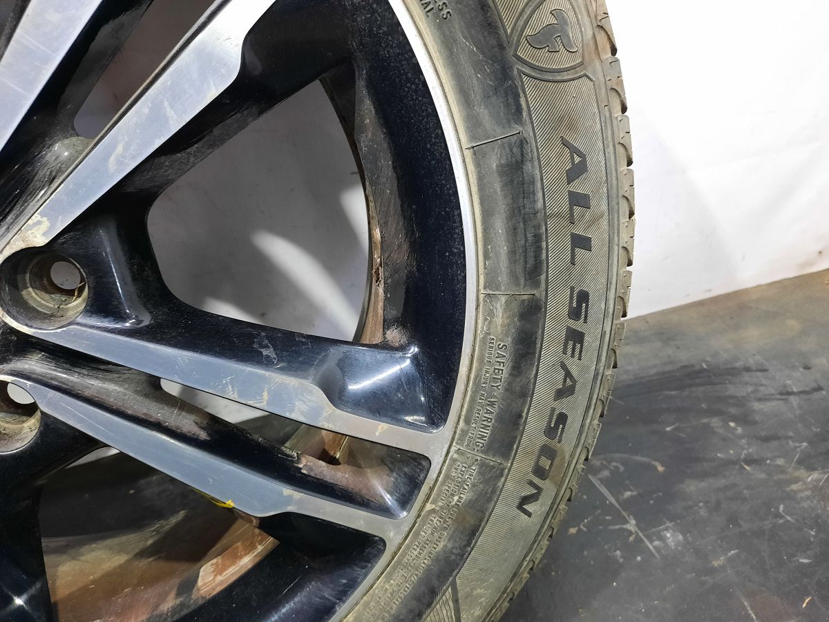 Charger Колісний диск R19 Dodge Charger 2011-2014 1TD74DD5AC Dodge Charger 12