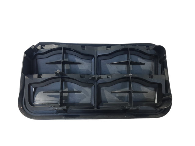 Equinox Вентиляційна решітка кузова права Chevrolet Equinox EV 2024-2025 22788177 Chevrolet Equinox EV 2