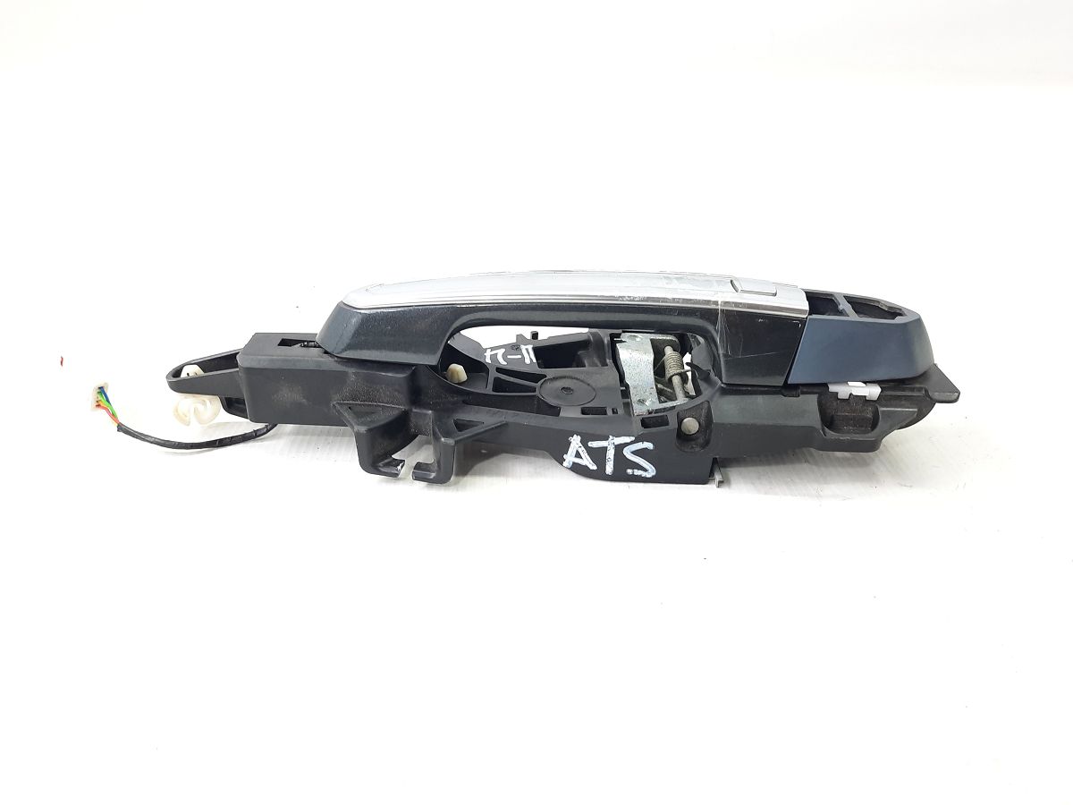 Ats. Ручка дверей передньої правої зовнішня Cadillac ATS 2015-2021 13596044 Cadillac ATS