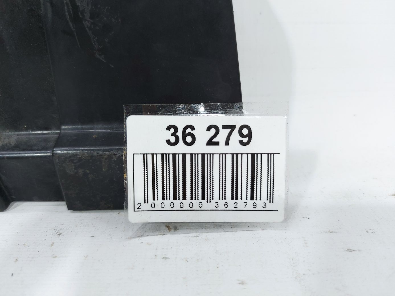 Compass Кріплення бампера заднього нижнє праве Jeep Compass 2011-2017 68082968AB Jeep Compass 3