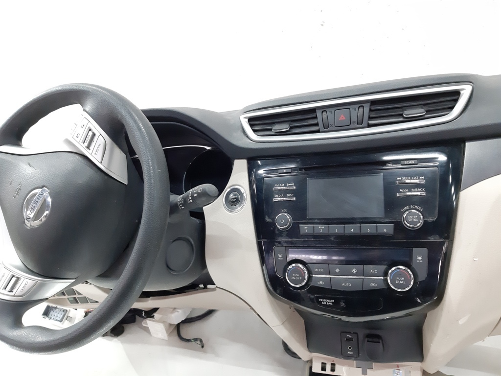 Rogue Торпеда (голая) (царапины, потертости) Nissan Rogue 2015-2019 682006FL0A Nissan Rogue 3