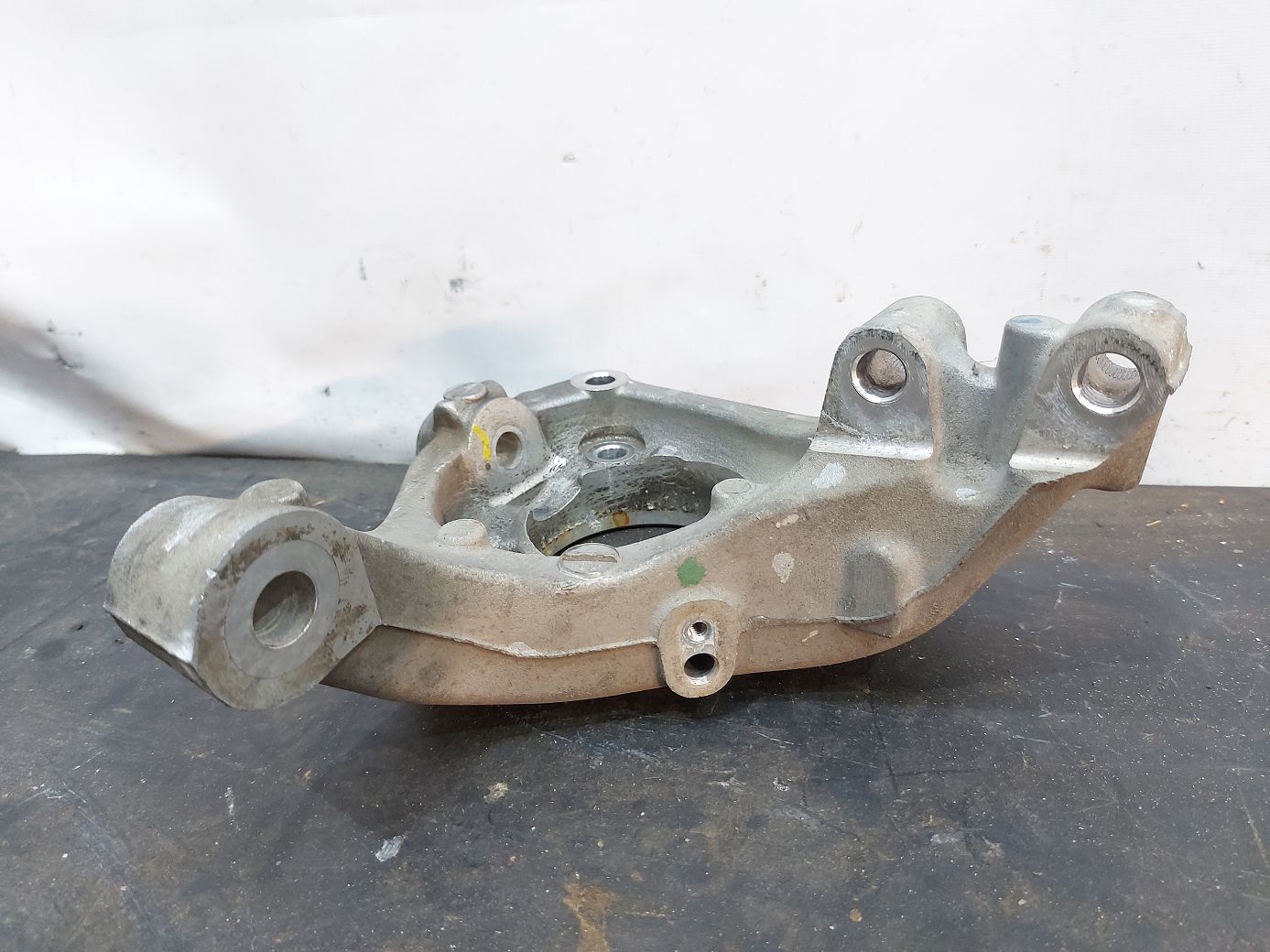 Equinox Поворотний кулак передній правий Chevrolet Equinox 2010-2017 22786978 Chevrolet Equinox 3