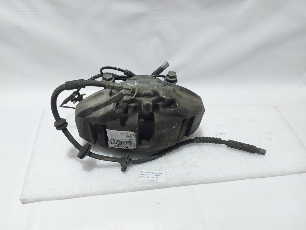 5 series. Супорт гальмівний передній лівий BMW 5 series 2009-2019 34116786817 BMW 5 series