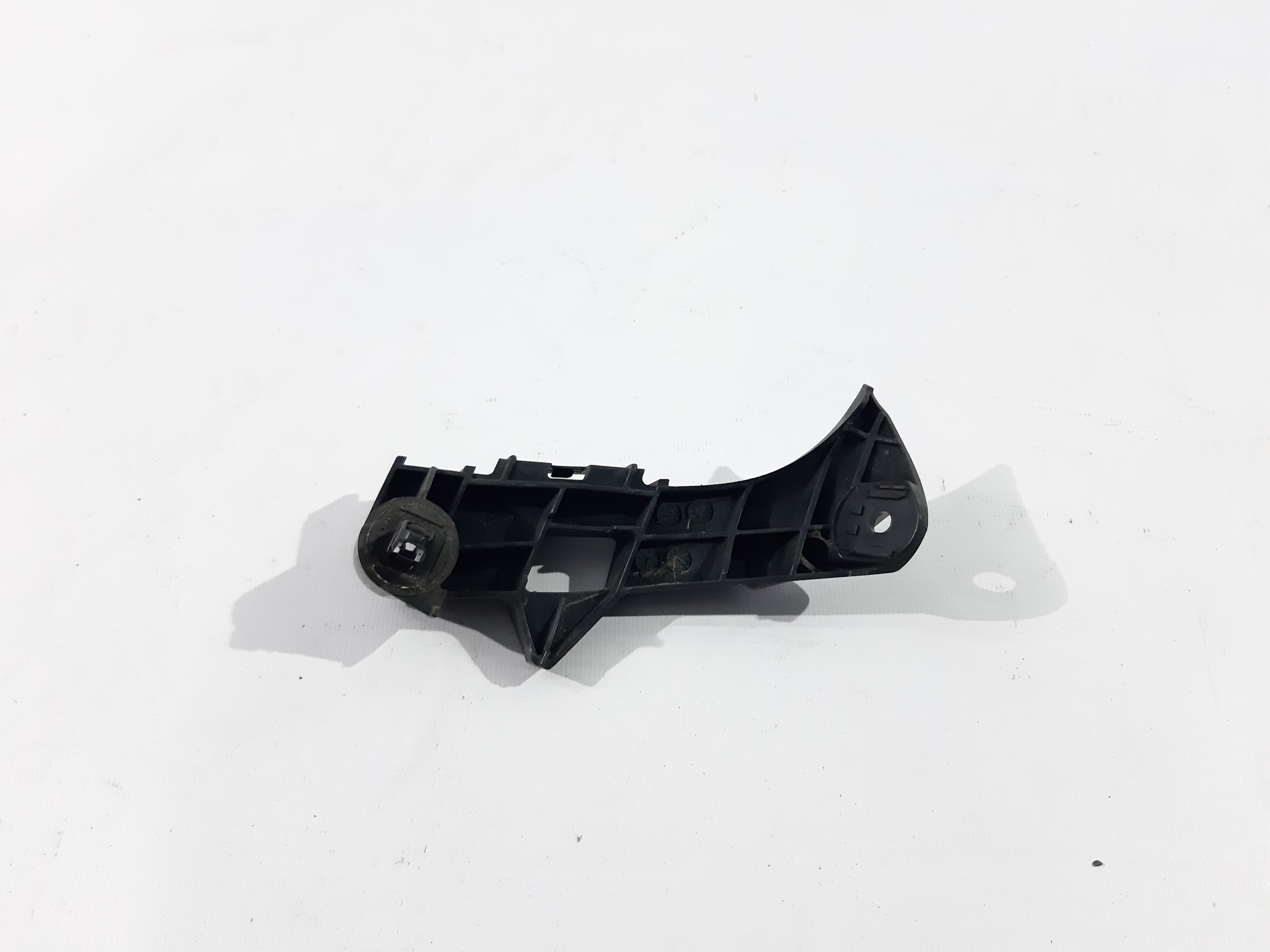 Scion xb. Кріплення заднього бампера ліве верхнє Toyota Scion XB 2008-2010 5256312070 Toyota Scion XB