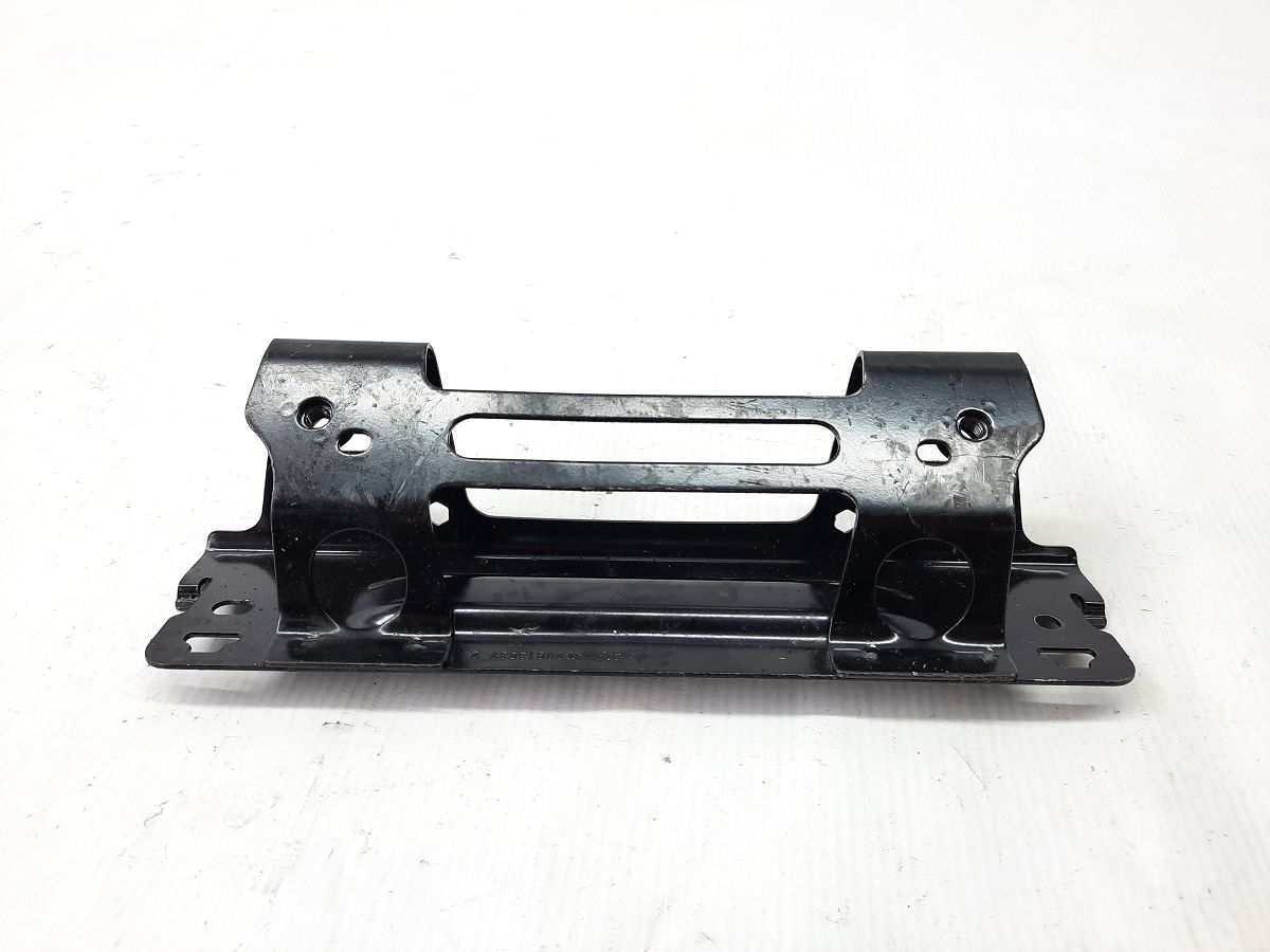 Equinox Кронштейн ручки стельової лівої/правої Chevrolet Equinox 2015 20813637 Chevrolet Equinox 2 Equinox Кронштейн ручки стельової лівої/правої Chevrolet Equinox 2015 20813637 Chevrolet Equinox 2