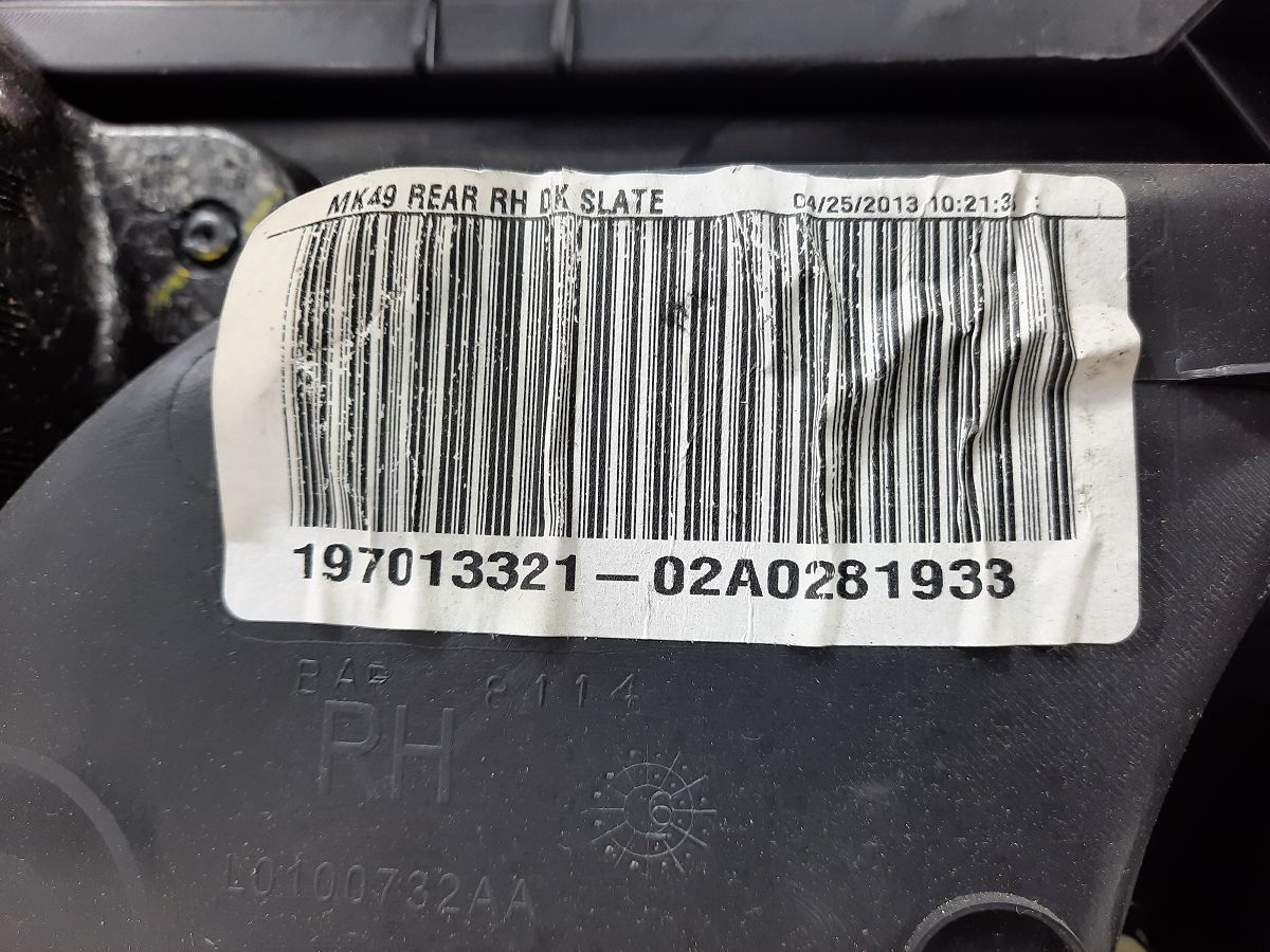 Compass Карта дверей задньої правої (чорна, темно-сіра) Jeep Compass 2009-2017 1MB121DVAA Jeep Compass 6