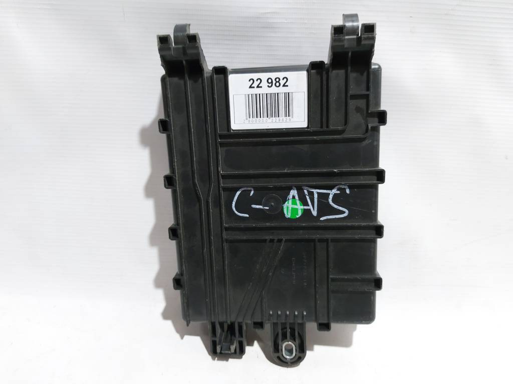 Ats Блок запобіжників салону задній Cadillac ATS 2015 22959736 Cadillac ATS 8 Ats Блок запобіжників салону задній Cadillac ATS 2015 22959736 Cadillac ATS 8