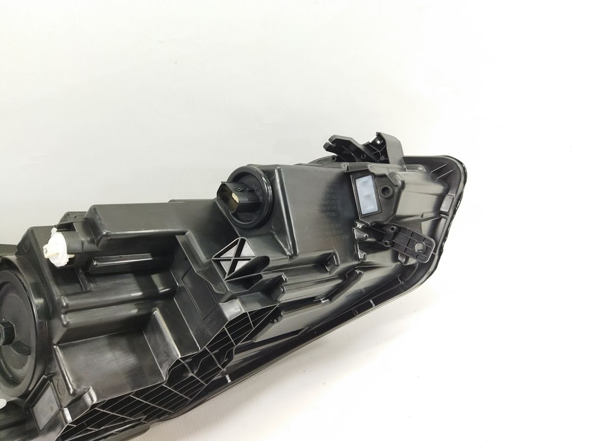 Фары головного света Фара передняя левая (HALOGEN) Chevrolet Equinox 2017-2020 84258447 Chevrolet Equinox 8