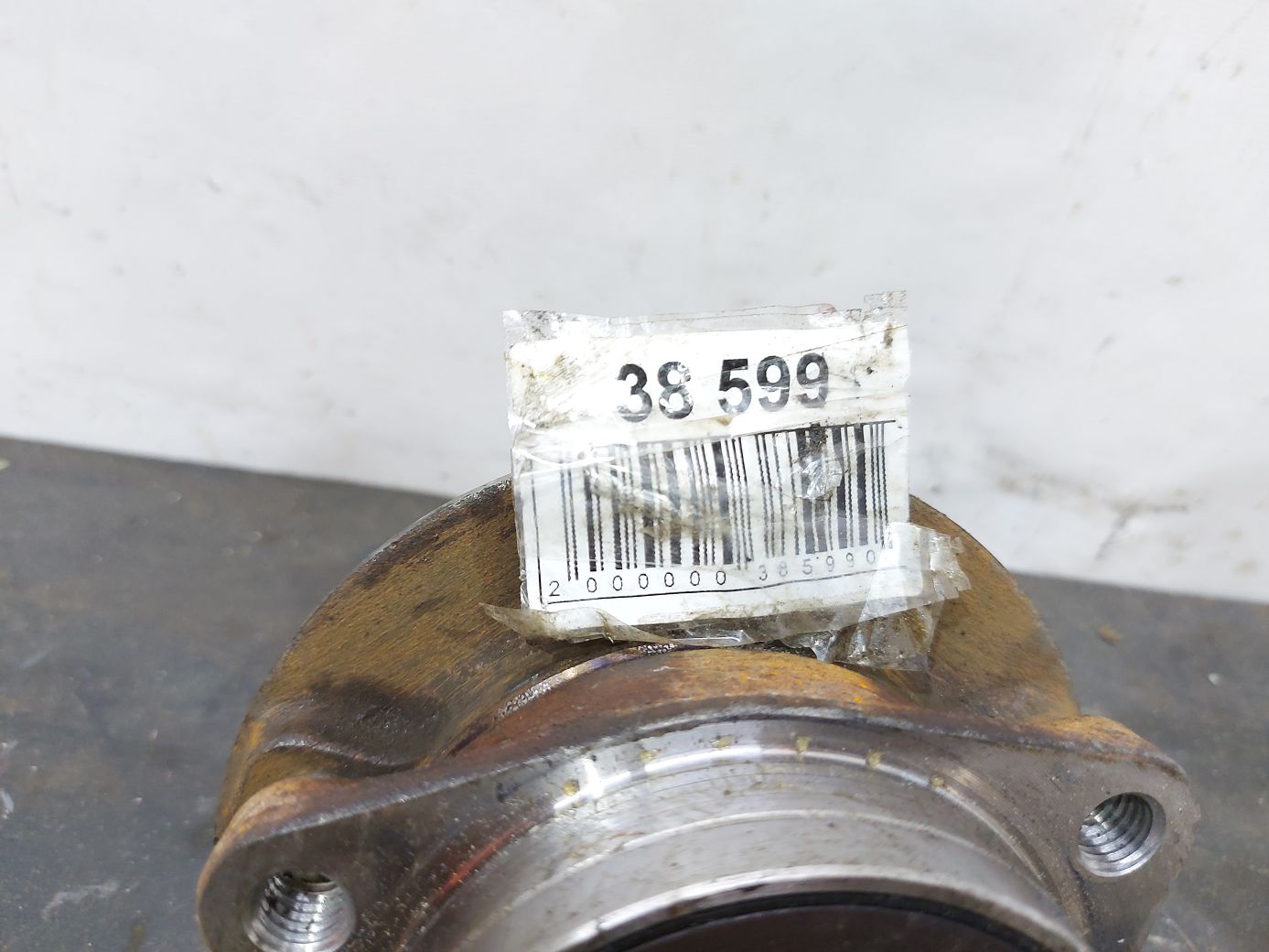 Malibu Ступица передняя левая/правая Chevrolet Malibu 2016-2021 13526966 Chevrolet Malibu 13