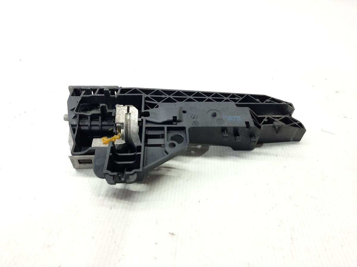 A4 Кронштейн ручки зовнішніх дверей передніх лівих Audi A4 2009-2016 8T1837885B Audi A4 4