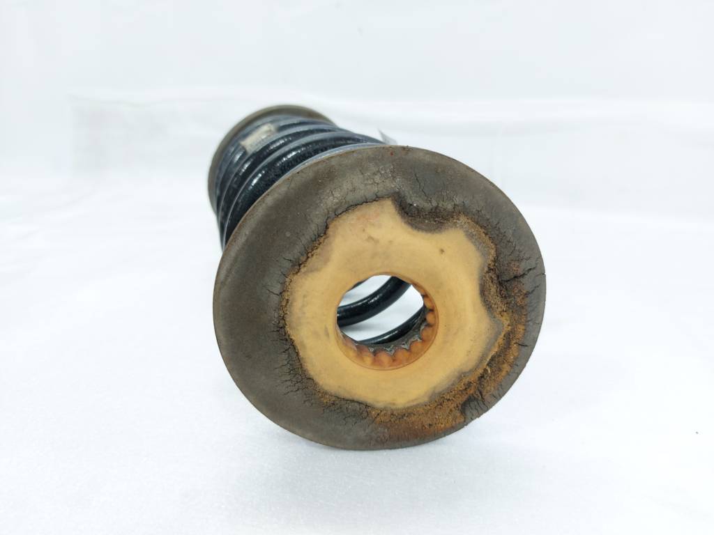 Regal Пружина задня права Buick Regal 2012-2017 23144010 Buick Regal 4