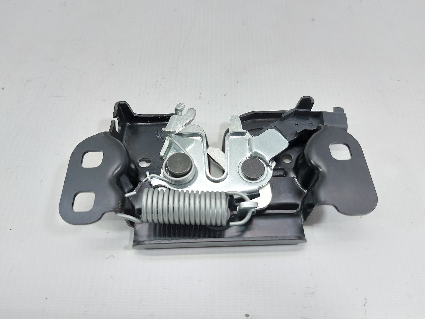 Cherokee Замок капота Китай Jeep Cherokee 2014-2018 68237159AB Jeep Cherokee 2