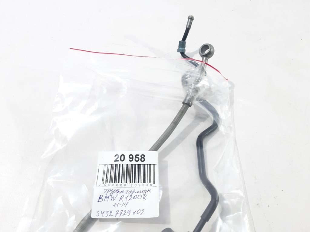 R 1200 r Трубка гальмівна передня BMW R1200 R 2011-2014 34327729102 BMW R1200 R 4