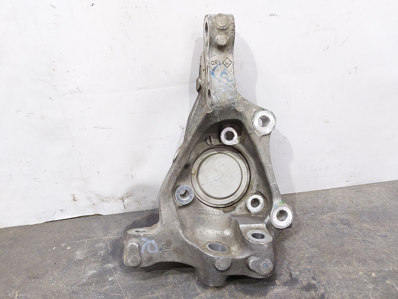 Ats Поворотний кулак правий Cadillac ATS 2013-2018 23118084 Cadillac ATS 3