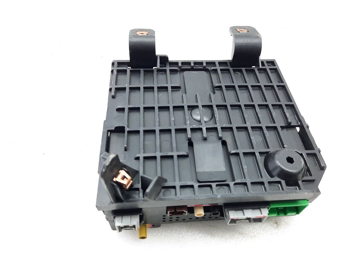 Ats Радіо модуль Cadillac ATS 2014 13591992 Cadillac ATS 2 Ats Радіо модуль Cadillac ATS 2014 13591992 Cadillac ATS 2